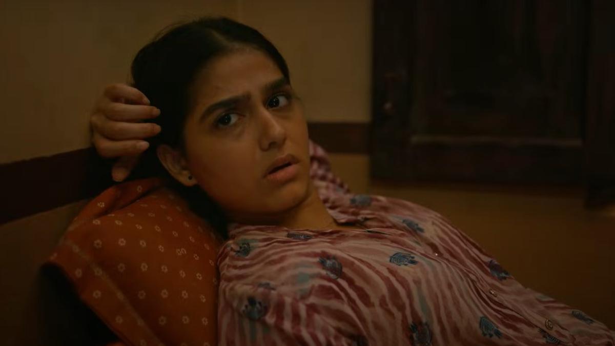 ‘Vyasana Sametham Bandhu Mithradhikal’ review: A well-executed satire on the chaos surrounding a funeral